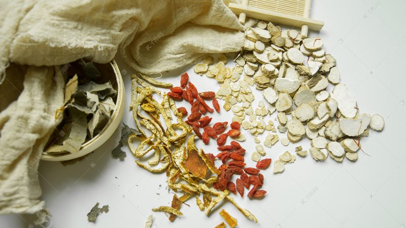 中医拔罐减肥，揭秘其原理与操作要点